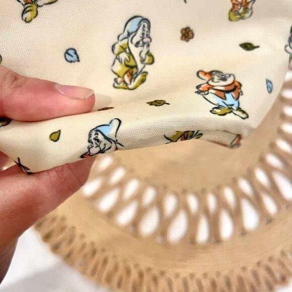 Petunia Pickle Bottom Disney Snow White's Enchanted Forest Cooler Bottle Bag - Picture 6 of 6